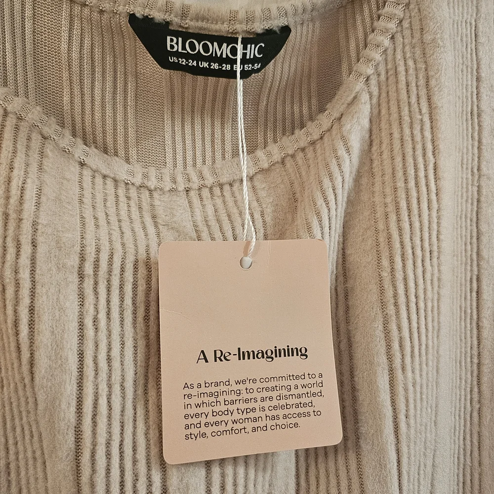 BloomChic Ribbed Beige Top - Picture 2 of 2